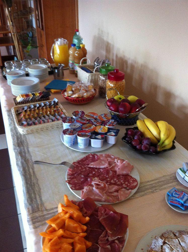 Hotel Cristallo Barga 포르나치 디 바르가 외부 사진