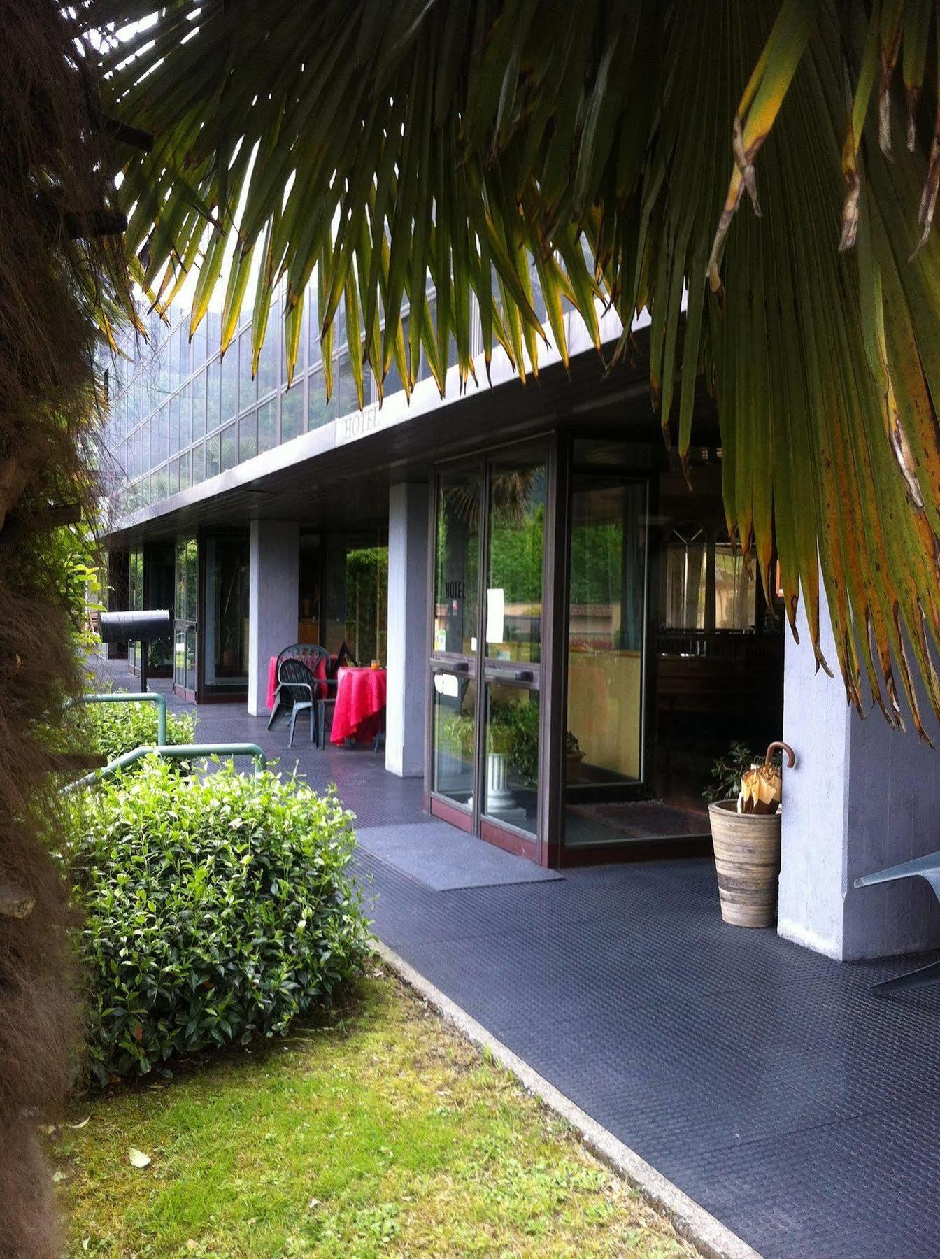 Hotel Cristallo Barga 포르나치 디 바르가 외부 사진