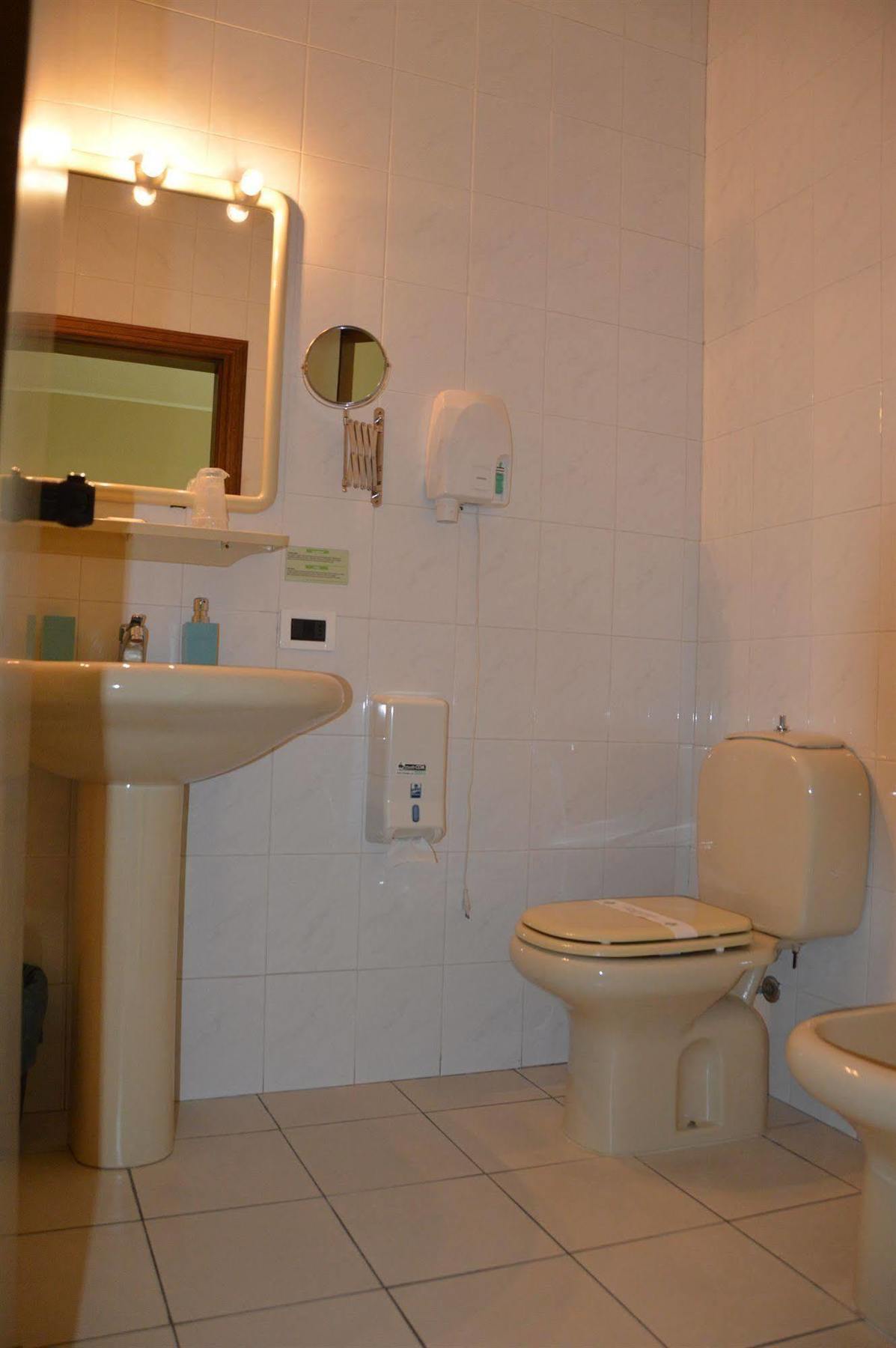 Hotel Cristallo Barga 포르나치 디 바르가 외부 사진