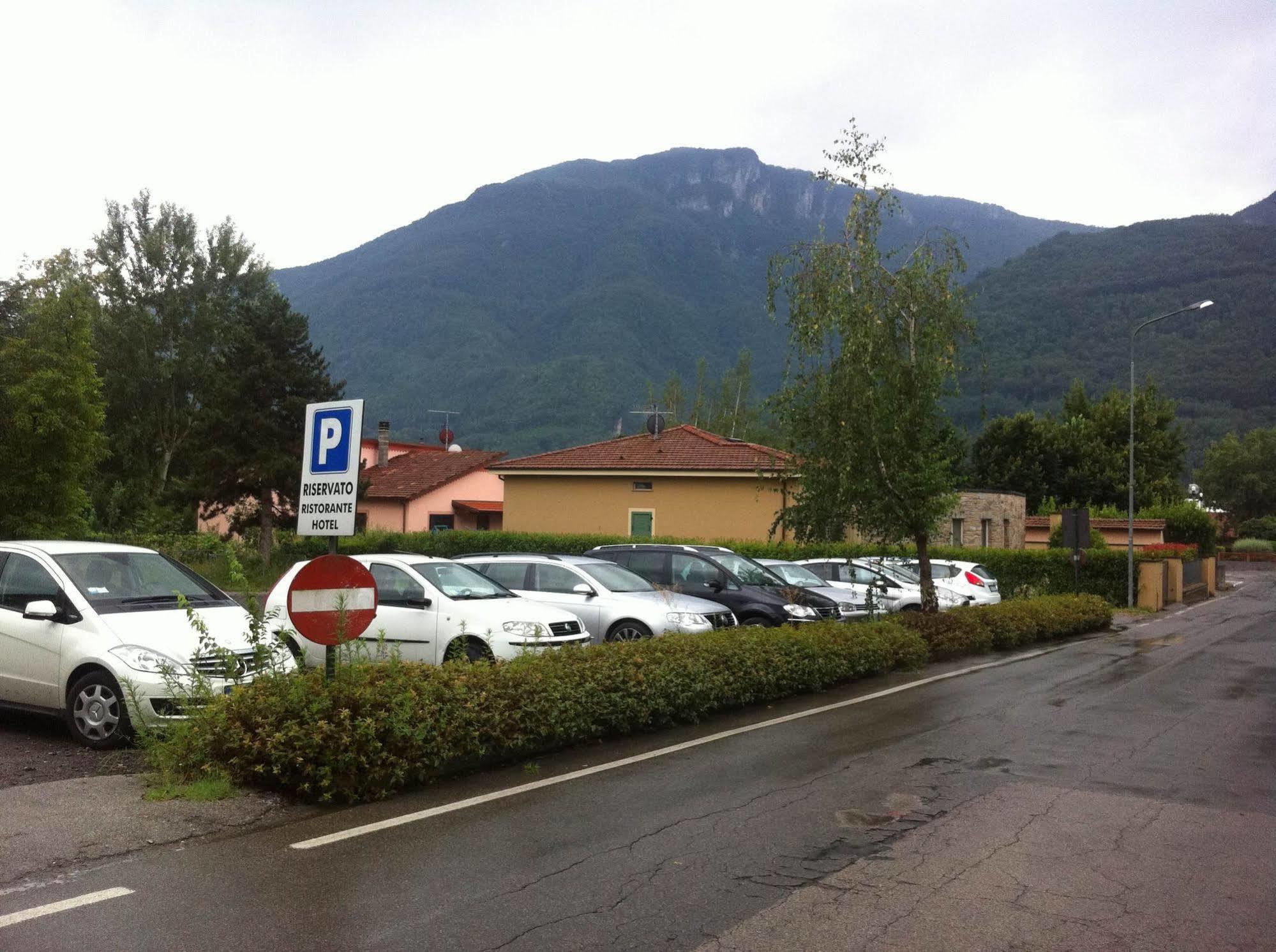 Hotel Cristallo Barga 포르나치 디 바르가 외부 사진