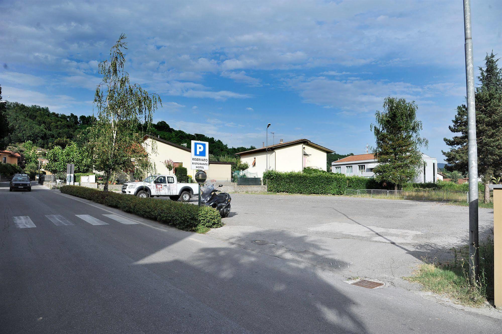 Hotel Cristallo Barga 포르나치 디 바르가 외부 사진