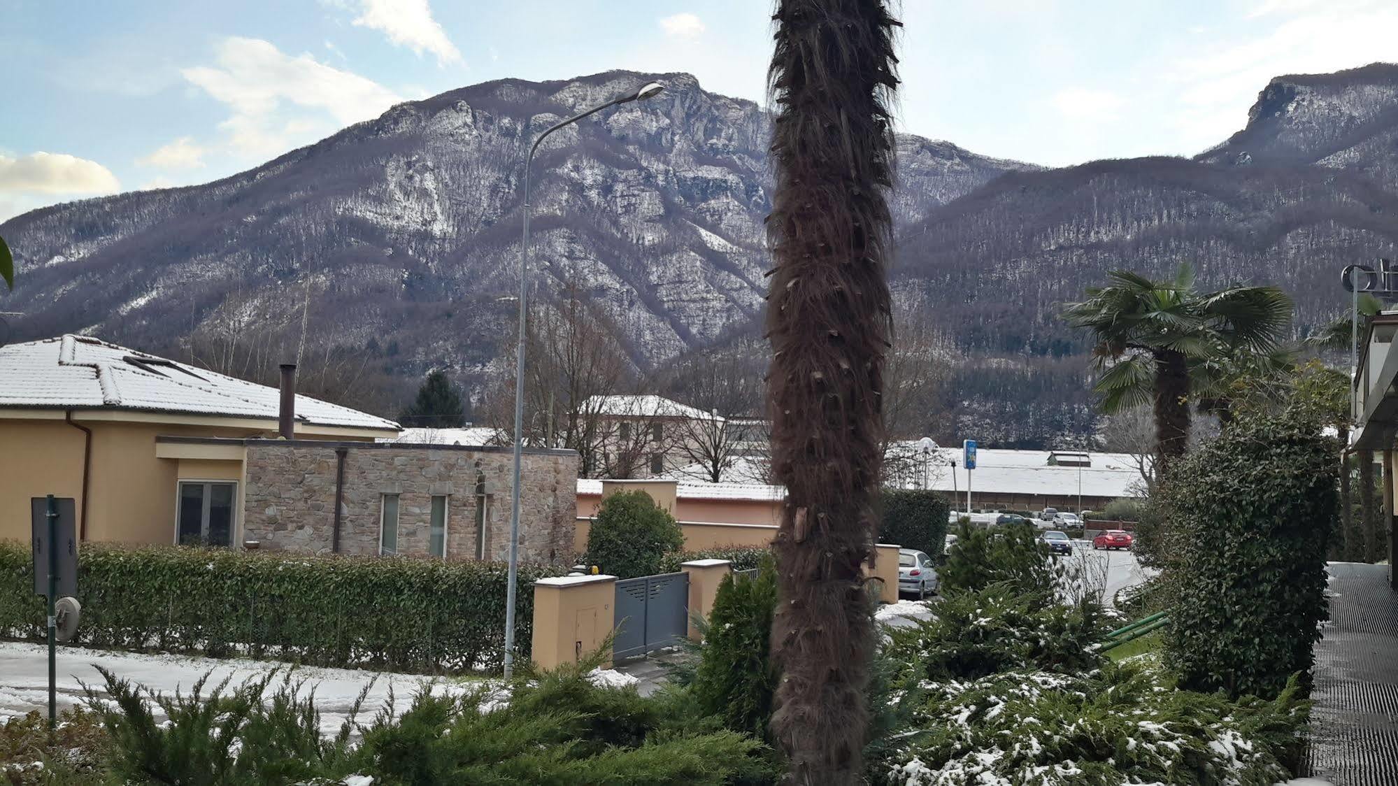 Hotel Cristallo Barga 포르나치 디 바르가 외부 사진