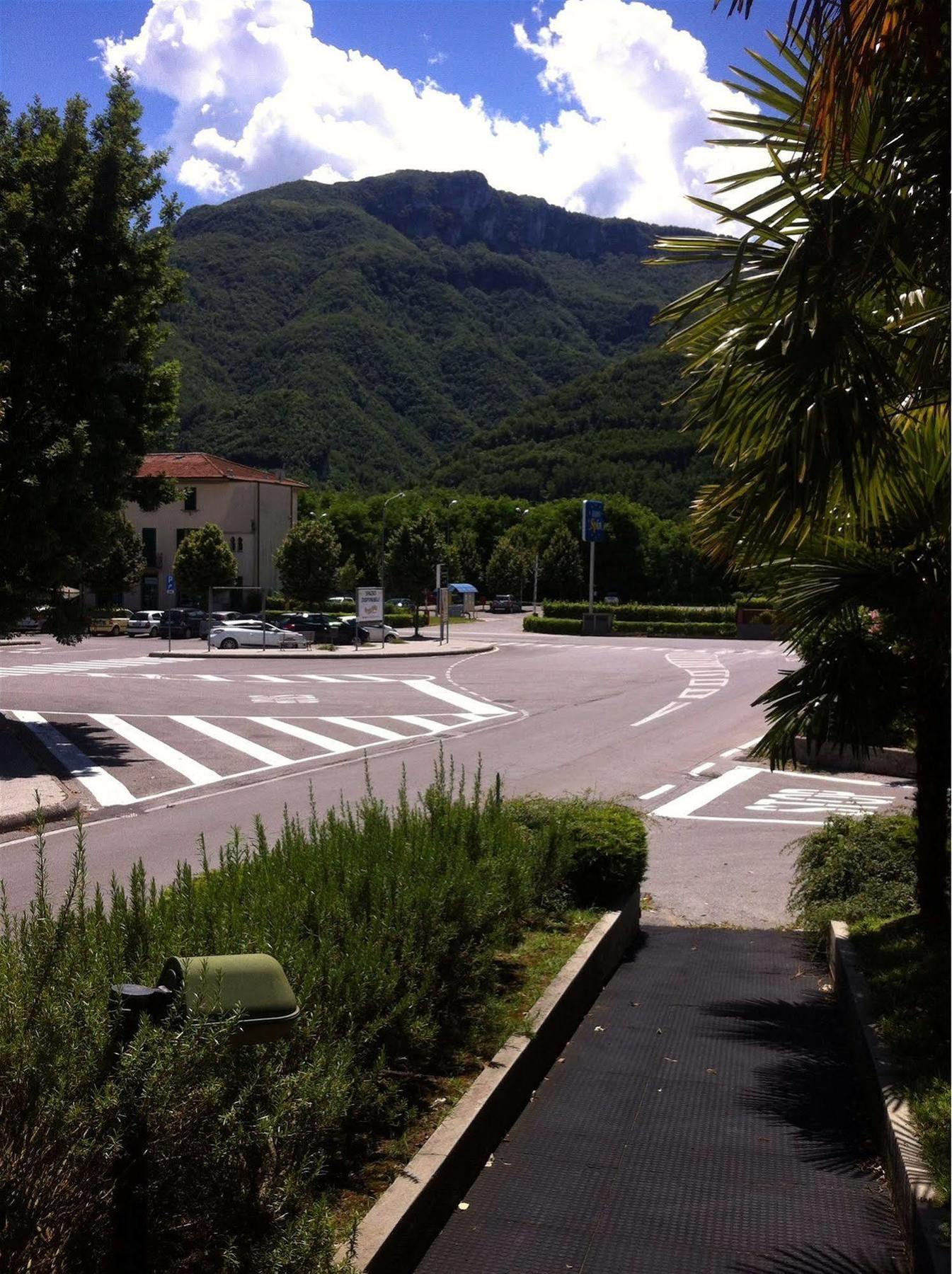 Hotel Cristallo Barga 포르나치 디 바르가 외부 사진